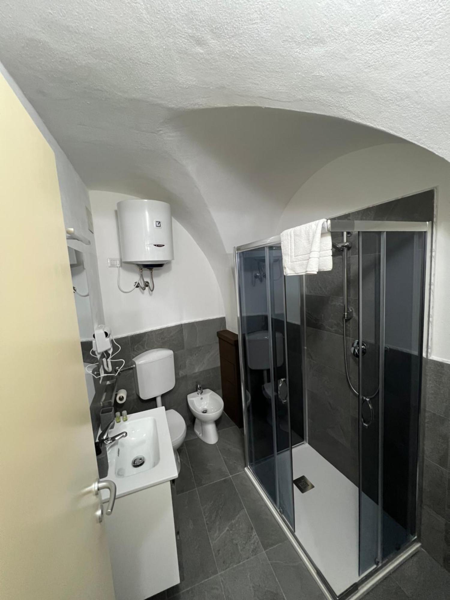 Station Rooms37 Sassari Exterior foto