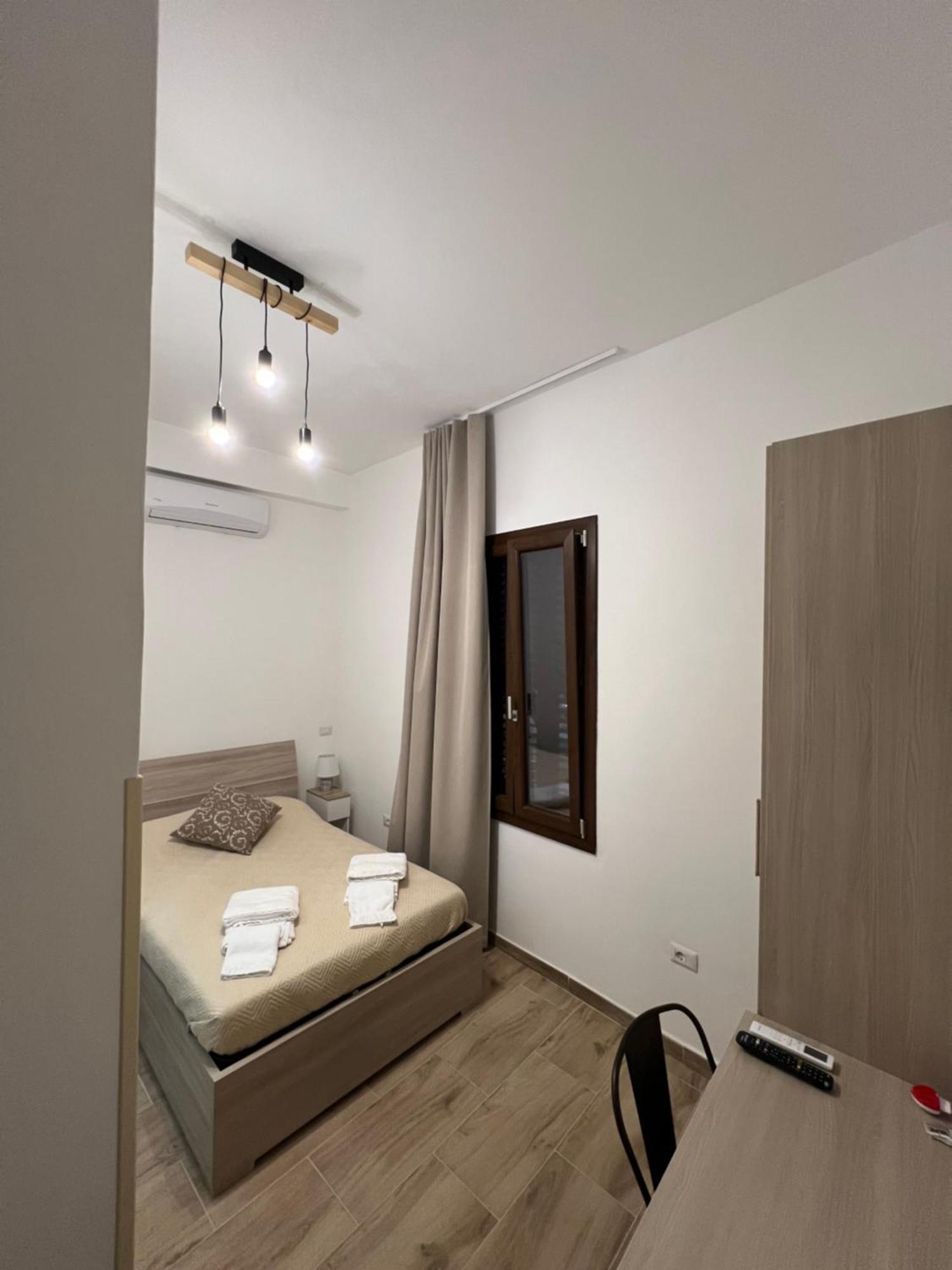 Station Rooms37 Sassari Exterior foto